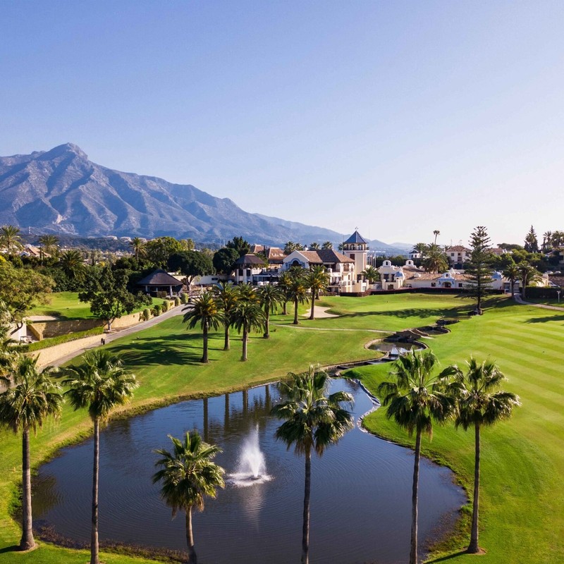 Nueva Andalucia/El Valle del Golf