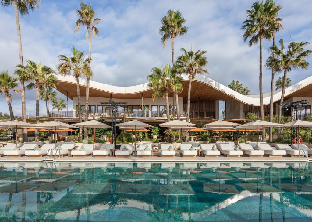 20241227 Nowe Centrum Laguna Beach Club Laguna Village. Luksus W Ksztalcie Morskich Fal 2 1024x731