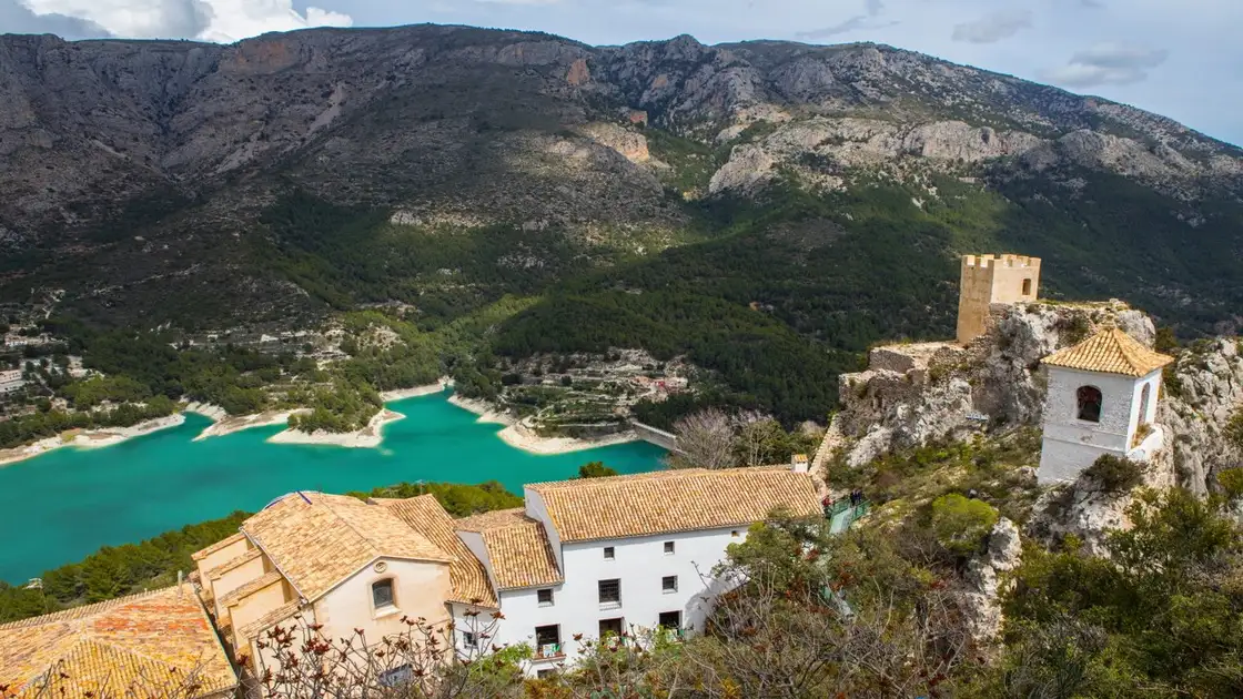 Guadalest Pueblo