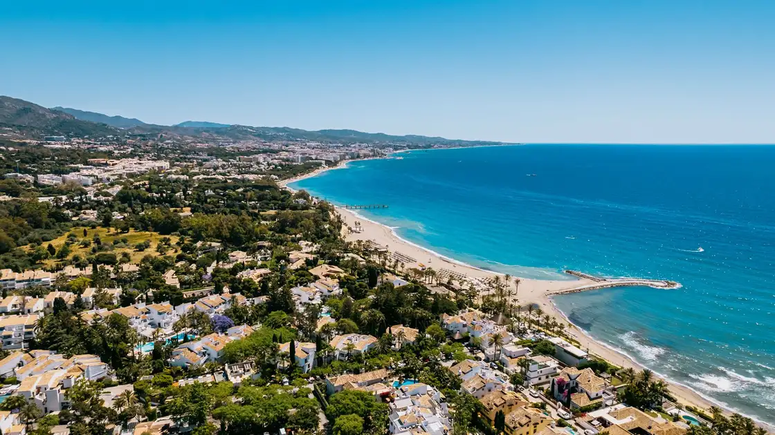 Marbella Golden Mile Living 2023