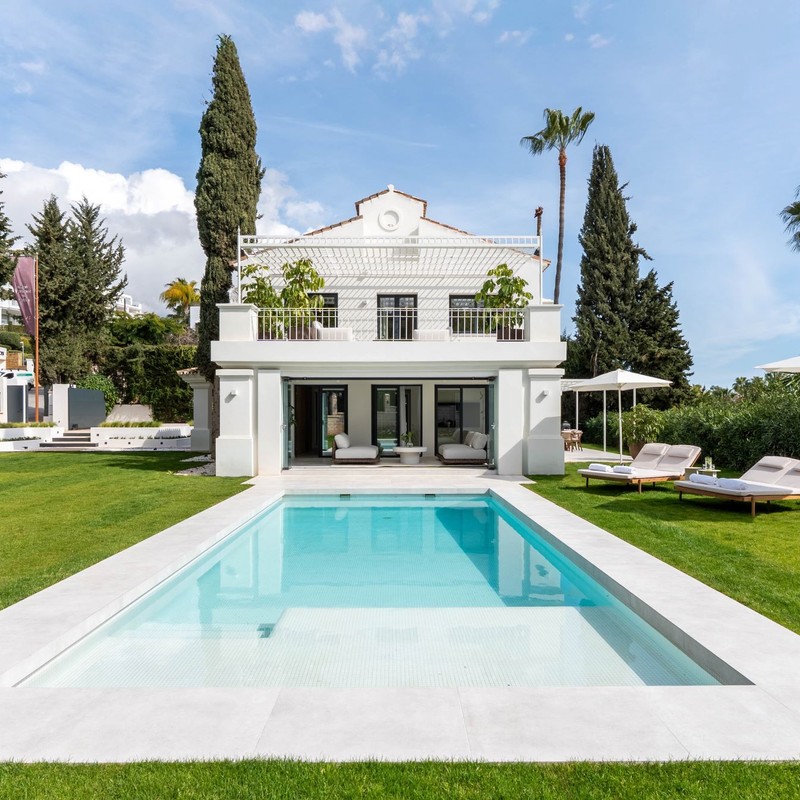 Ekskluzywna willa z widokiem na morze na prestiżowym osiedlu