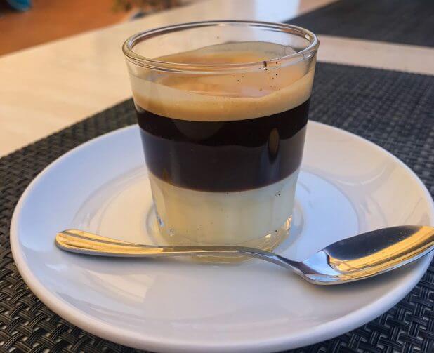 Un Cafe 4