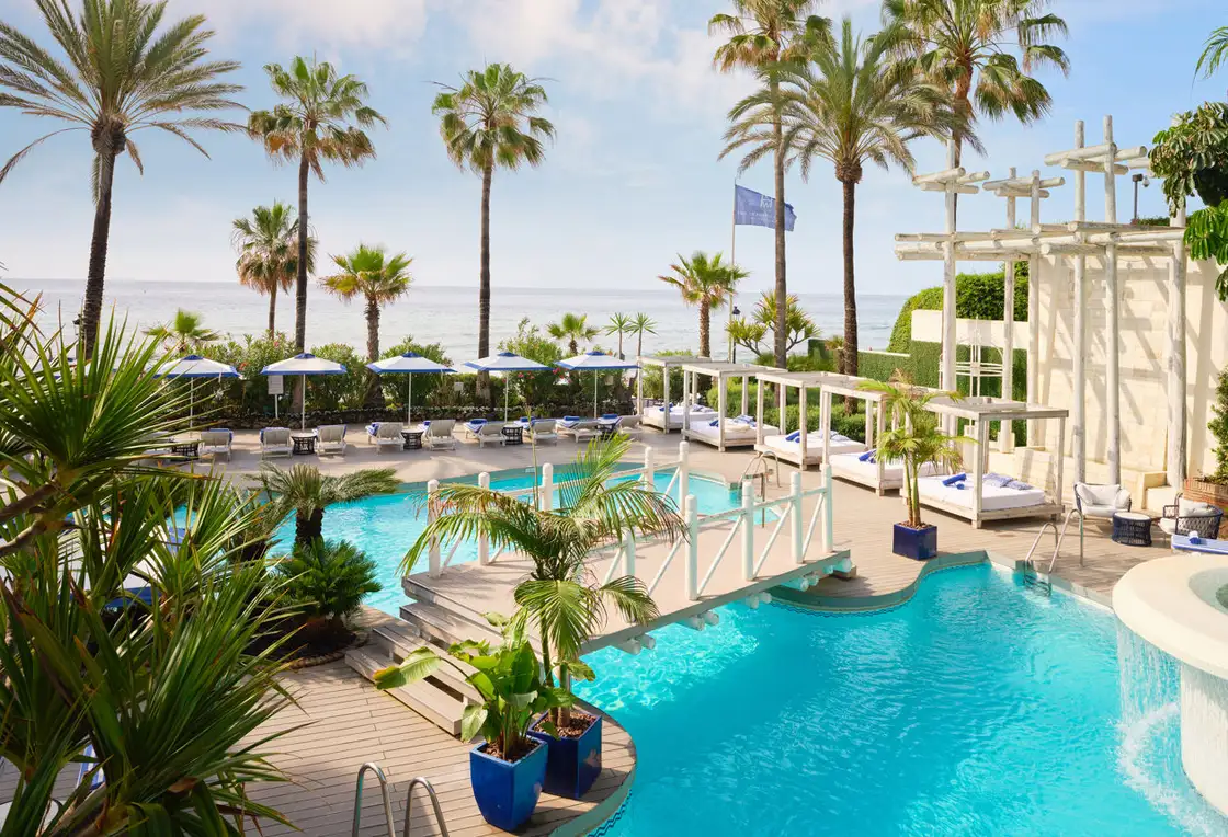 Puenteromano Sea Grill Pool 1 Jack Hardy 2023 3840